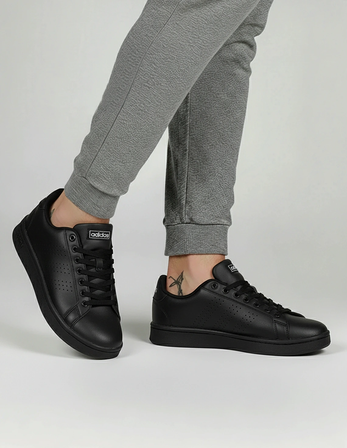کتونی روزانه مردانه آدیداس Adidas Advantage M