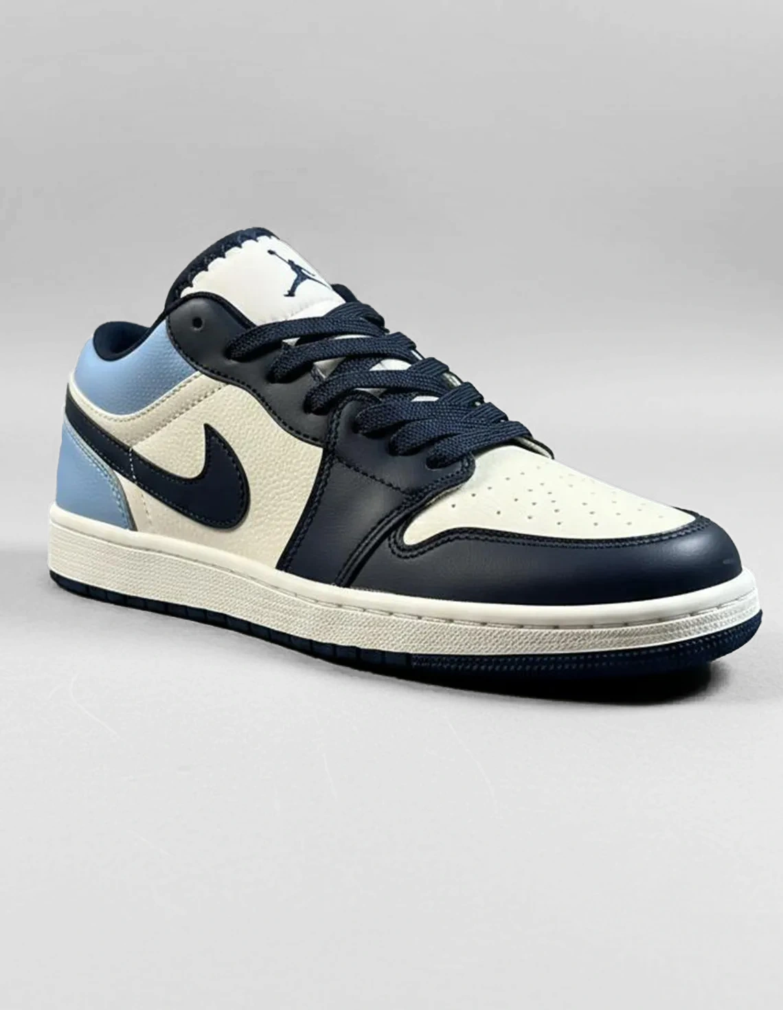 کتونی روزانه زنانه نایک Nike Air Jordan 1 Low LX W