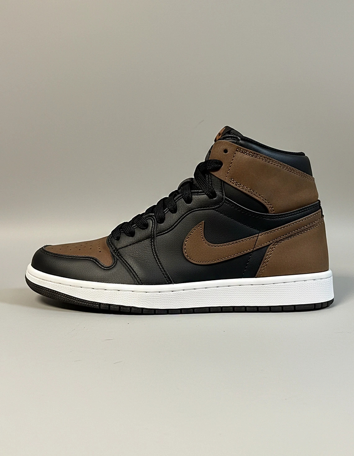کتونی روزانه مردانه نایک Nike Air Jordan 1 Retro Og M