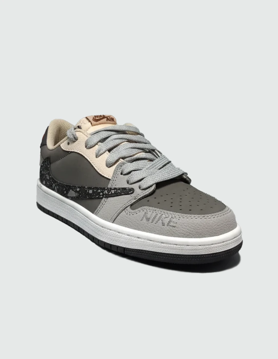 کتونی روزانه مردانه نایک Nike Jordan 1 Low Travis Scott M