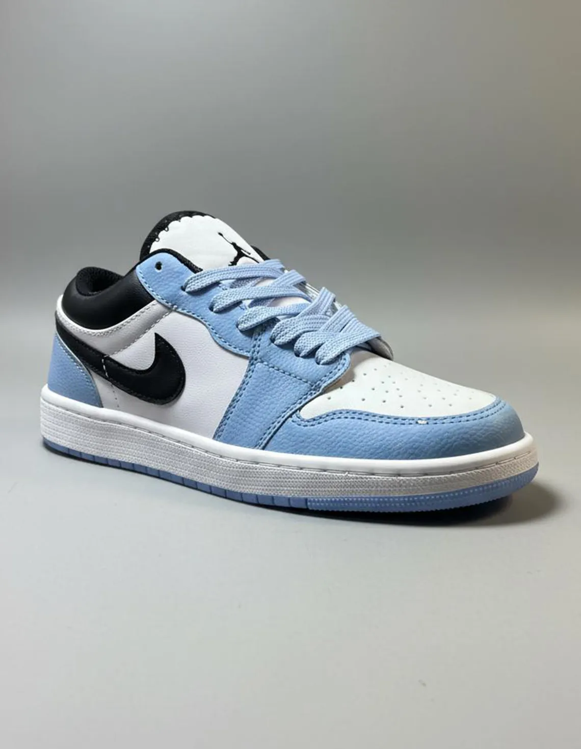 کتونی روزانه زنانه نایک Nike Air Jordan 1 Low LX W