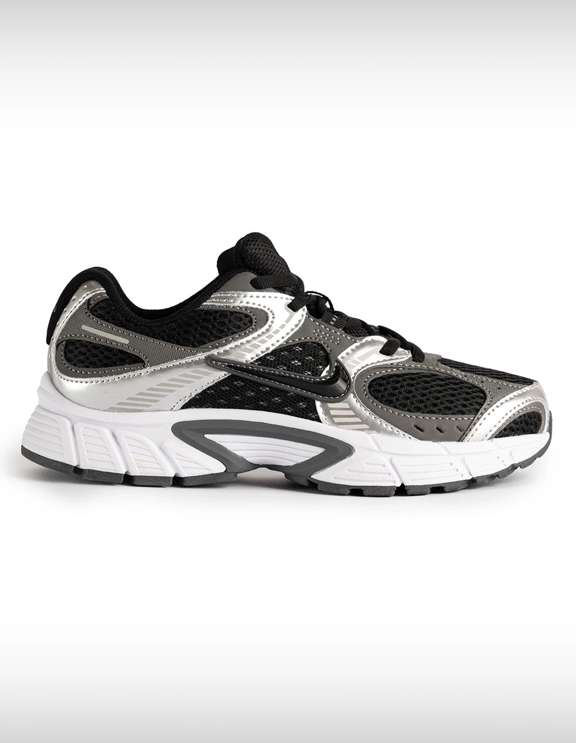 کتونی روزانه Unisex نایک Nike Nike V5 RNR U