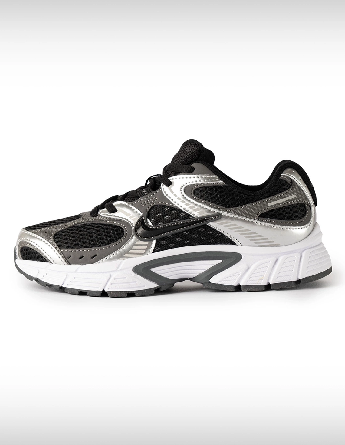کتونی روزانه Unisex نایک Nike Nike V5 RNR U