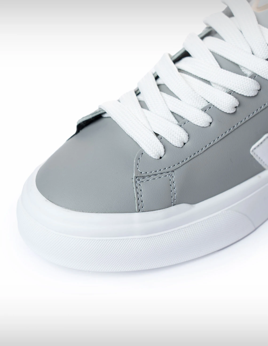 کتونی روزانه Unisex VEJA Veja One U