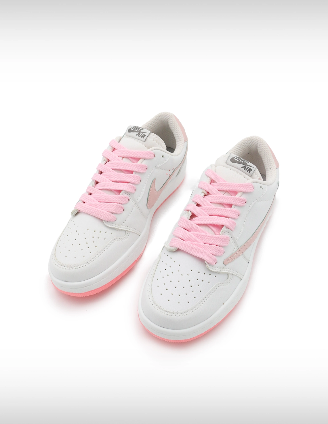 کتونی روزانه زنانه نایک Nike Jordan 1 Low Travis Scott W
